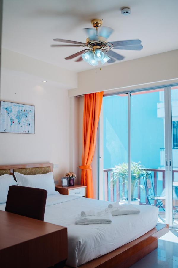 Patong Beach Side Hotel Esterno foto